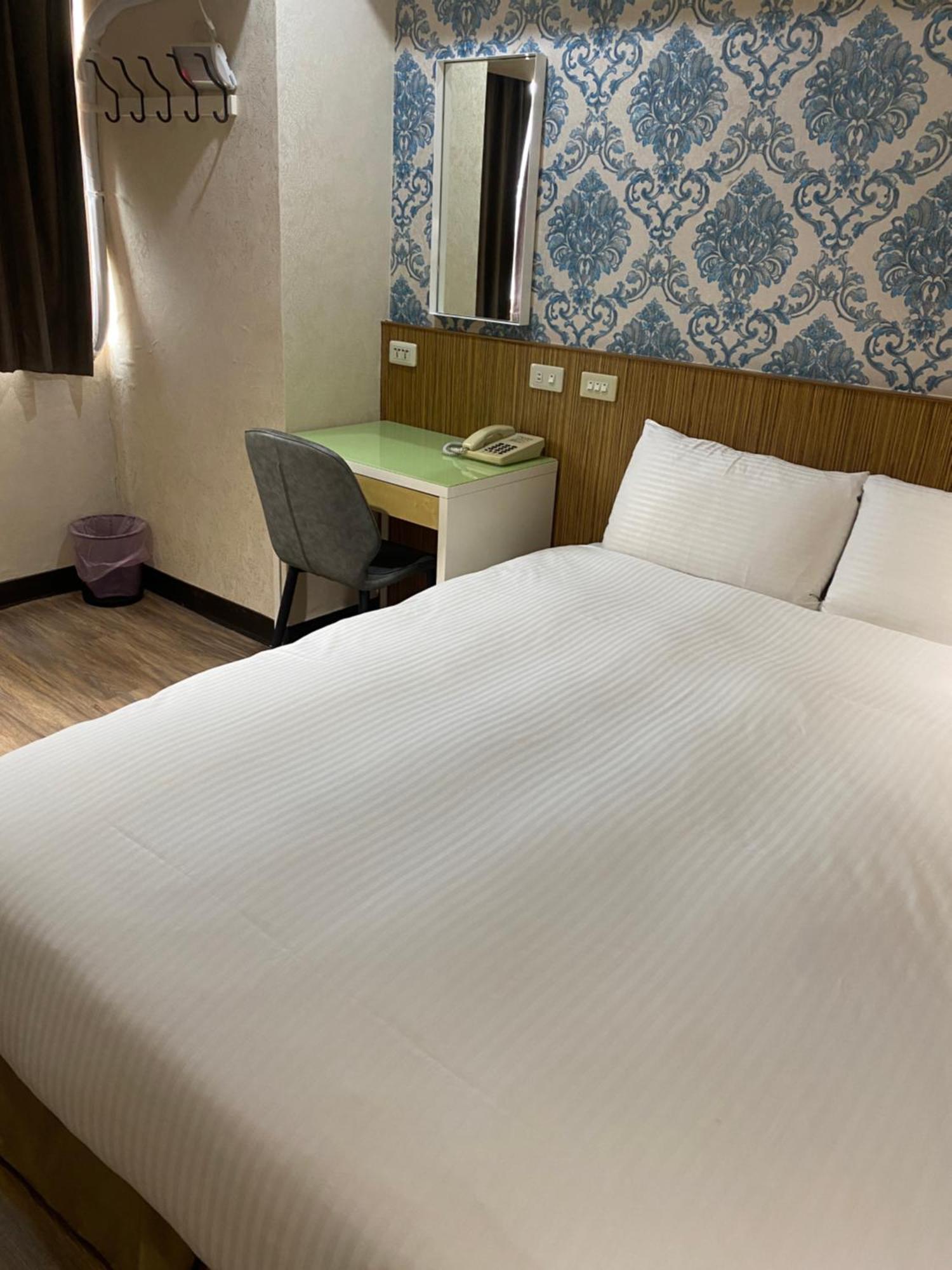 Taipei Toy Hotel ภายนอก รูปภาพ